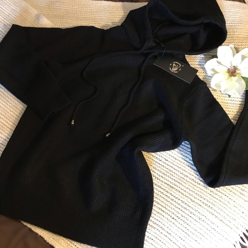 NWT 100% Cashmere Sweater Hoodie Size S/M
